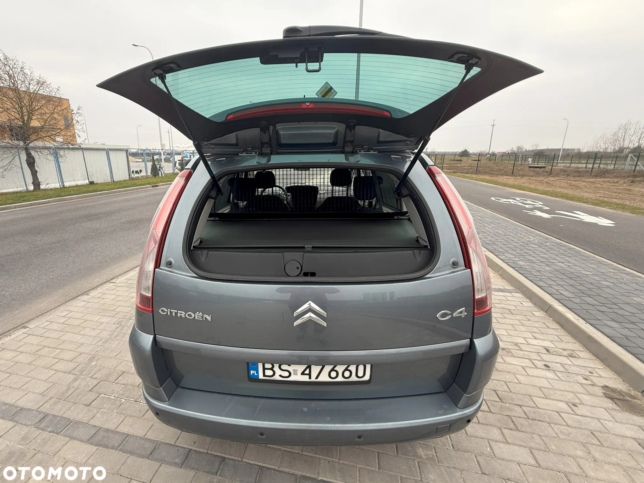 Citroën C4 Grand Picasso 2.0i Exclusive MCP - 10