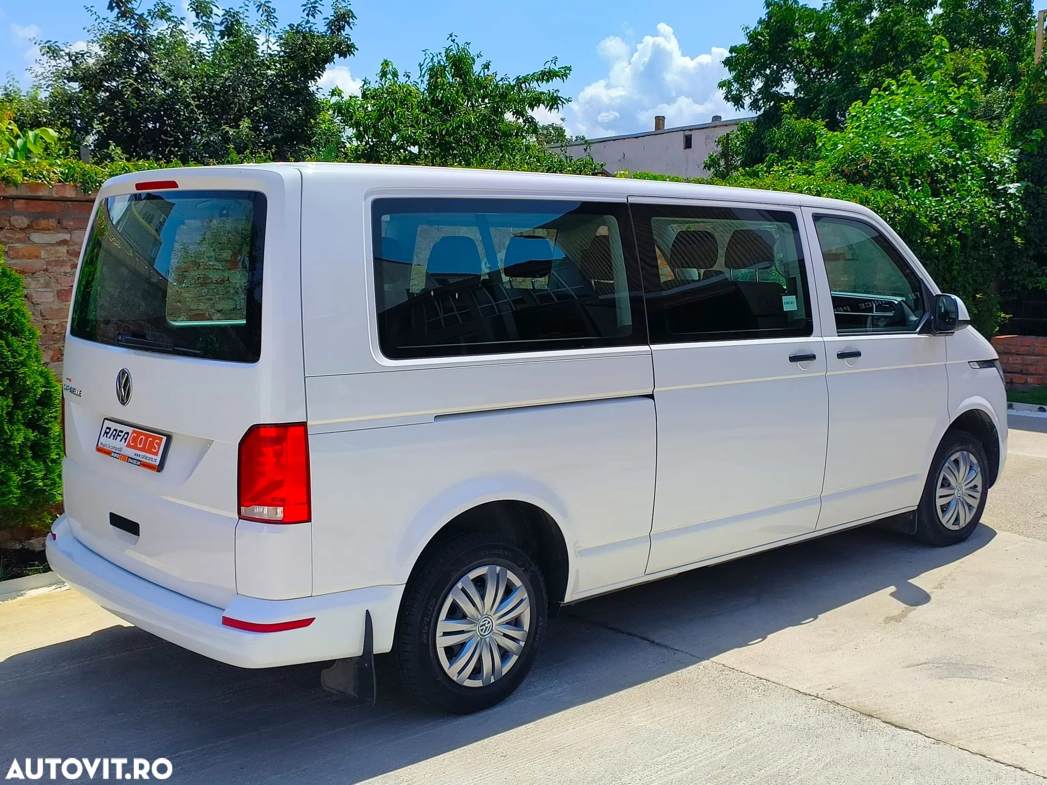 Volkswagen Caravelle T6.1 2.0 TDI 81 kW LR Comfortline - 19