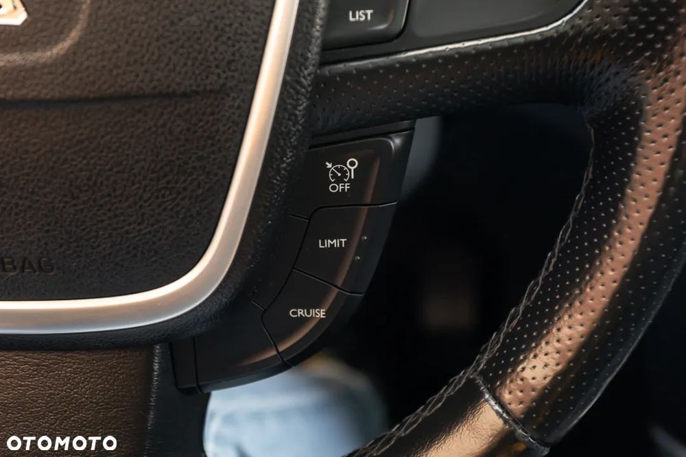 Peugeot 508 BlueHDi 180 EAT6 Stop&Start GT - 28