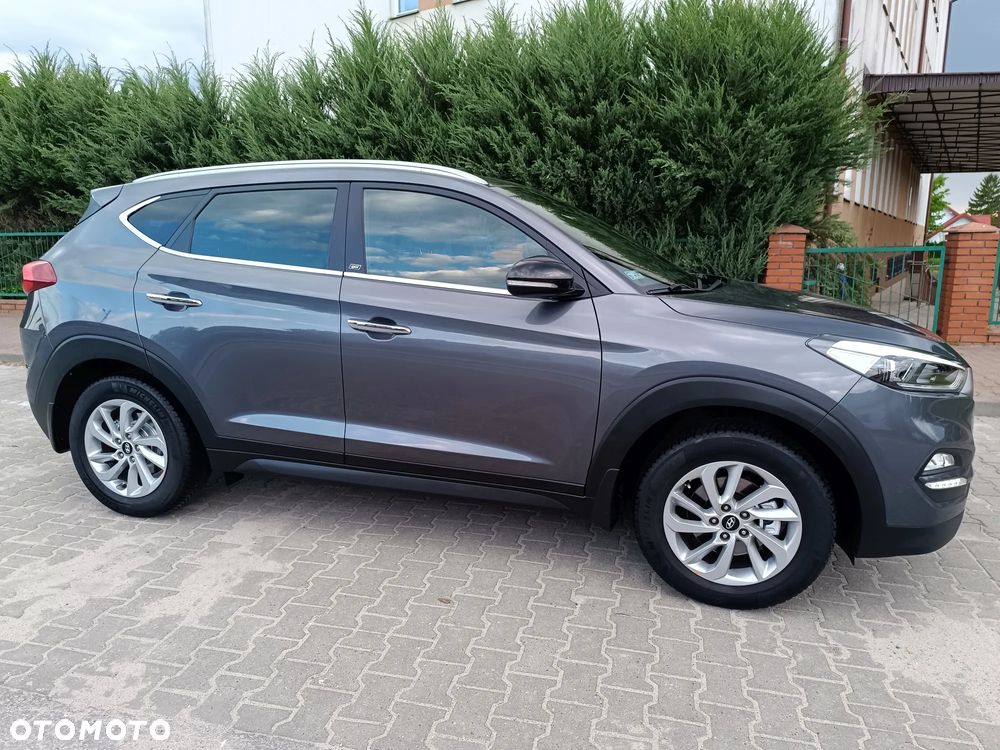 Hyundai Tucson 1.6 GDI BlueDrive Style 2WD - 32