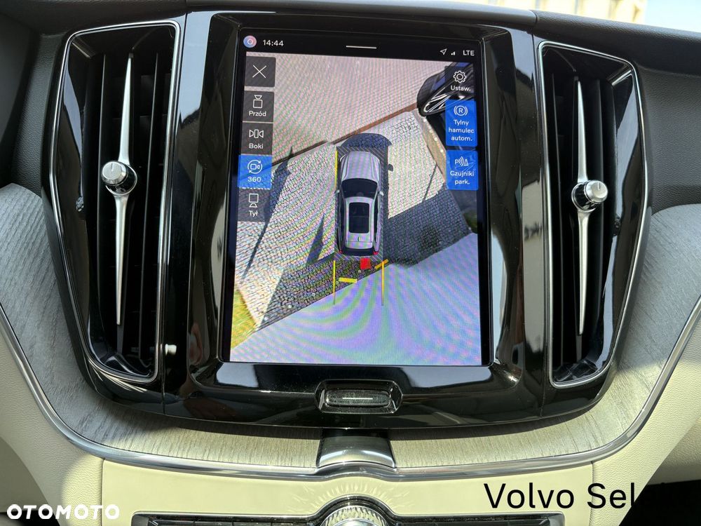 Volvo XC 60 - 12