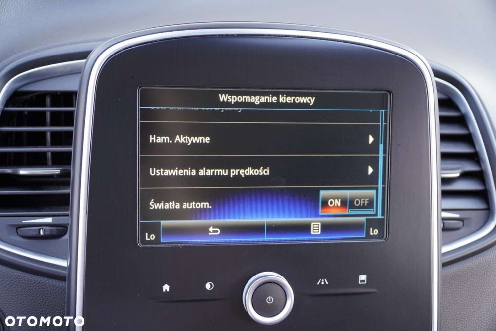 Renault Scenic ENERGY TCe 130 INTENS - 15
