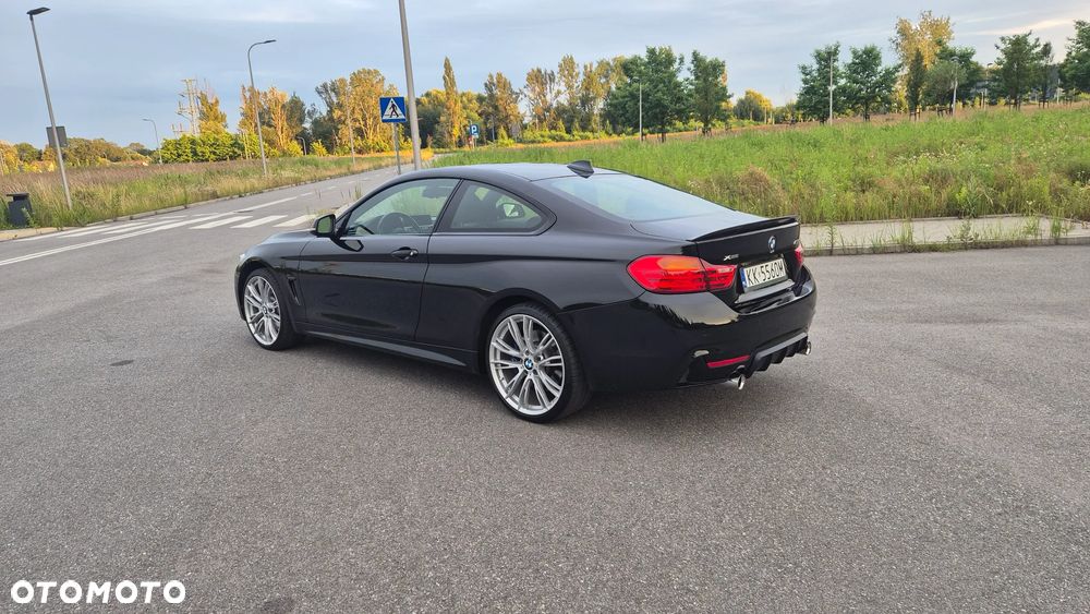 BMW Seria 4 435i xDrive M Sport - 11
