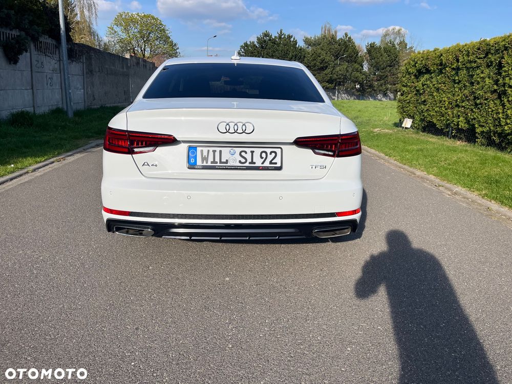 Audi A4 Limousine 40 TFSI S tronic S line - 8
