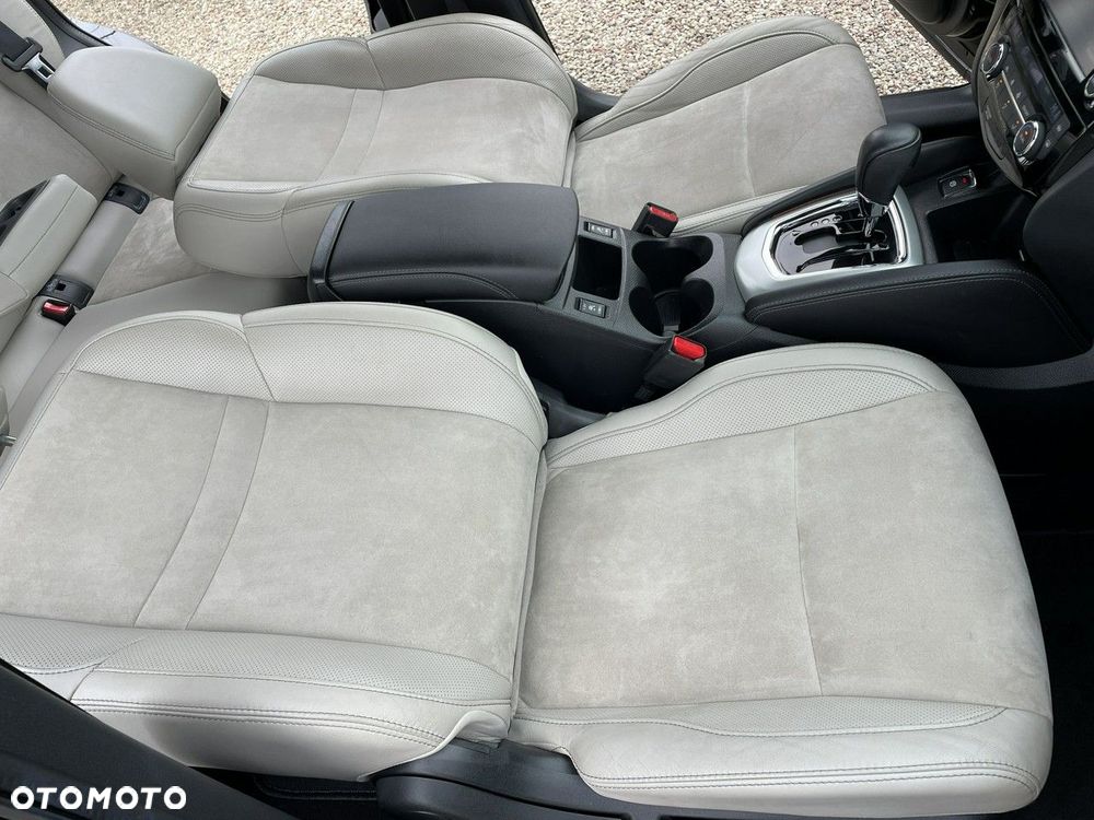 Nissan Qashqai - 10