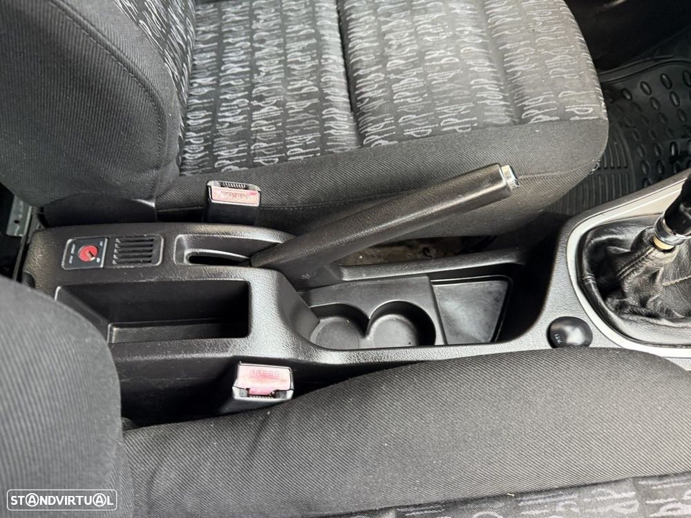 Peugeot 307 1.4 16V Navtech - 13