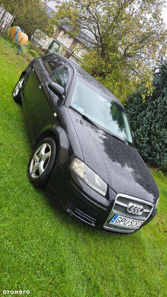 Audi A3 Sportback 1.6 Ambiente - 3
