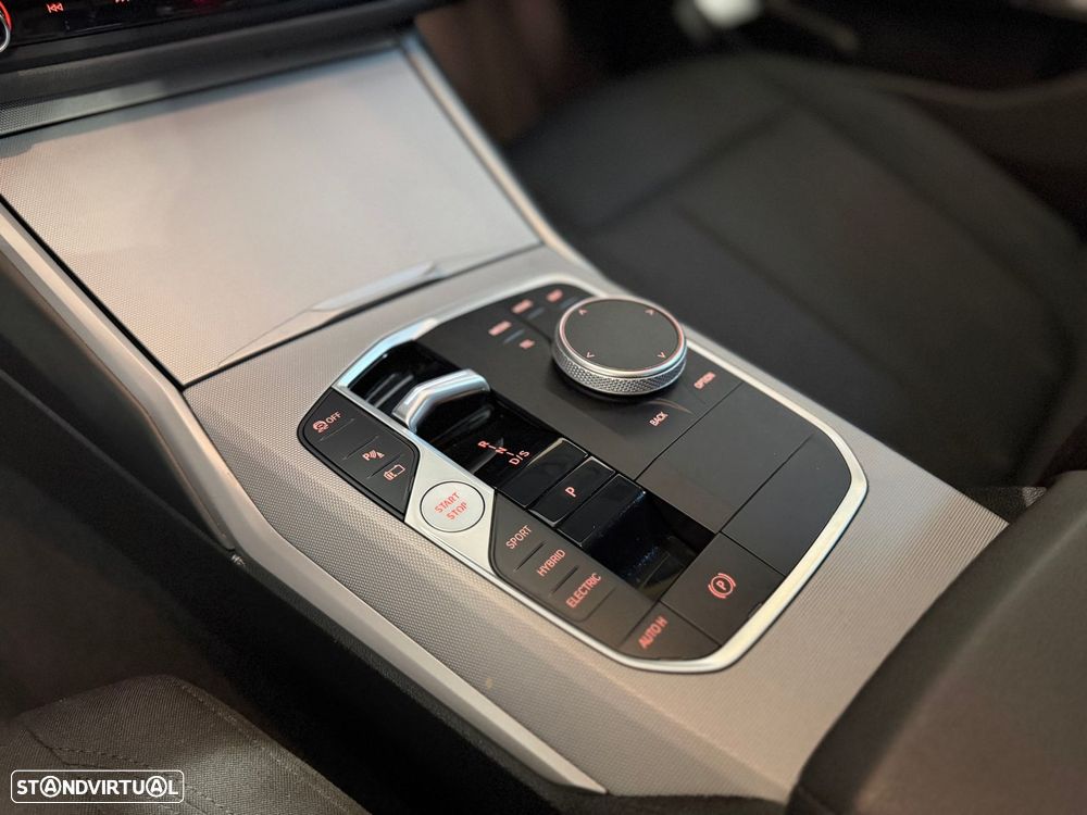 BMW 320 e Auto - 14