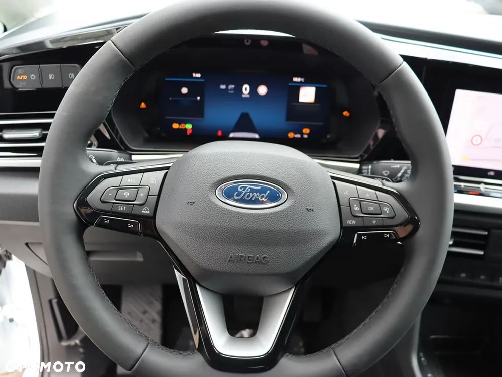 Ford TOURNEO GRAND TOURNEO CONNECT 2.0 ECOBLUE 122KM POWERSHIFT A7 FWD TITANIUM - 10
