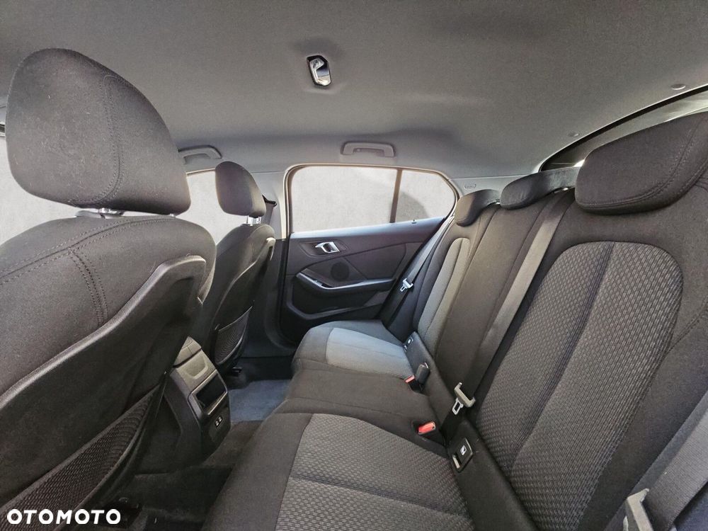 BMW Seria 1 118i Advantage - 18