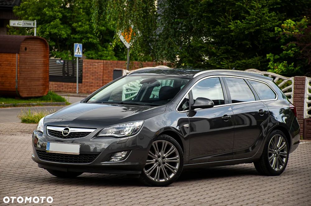 Opel Astra 1.6 Turbo Edition - 13