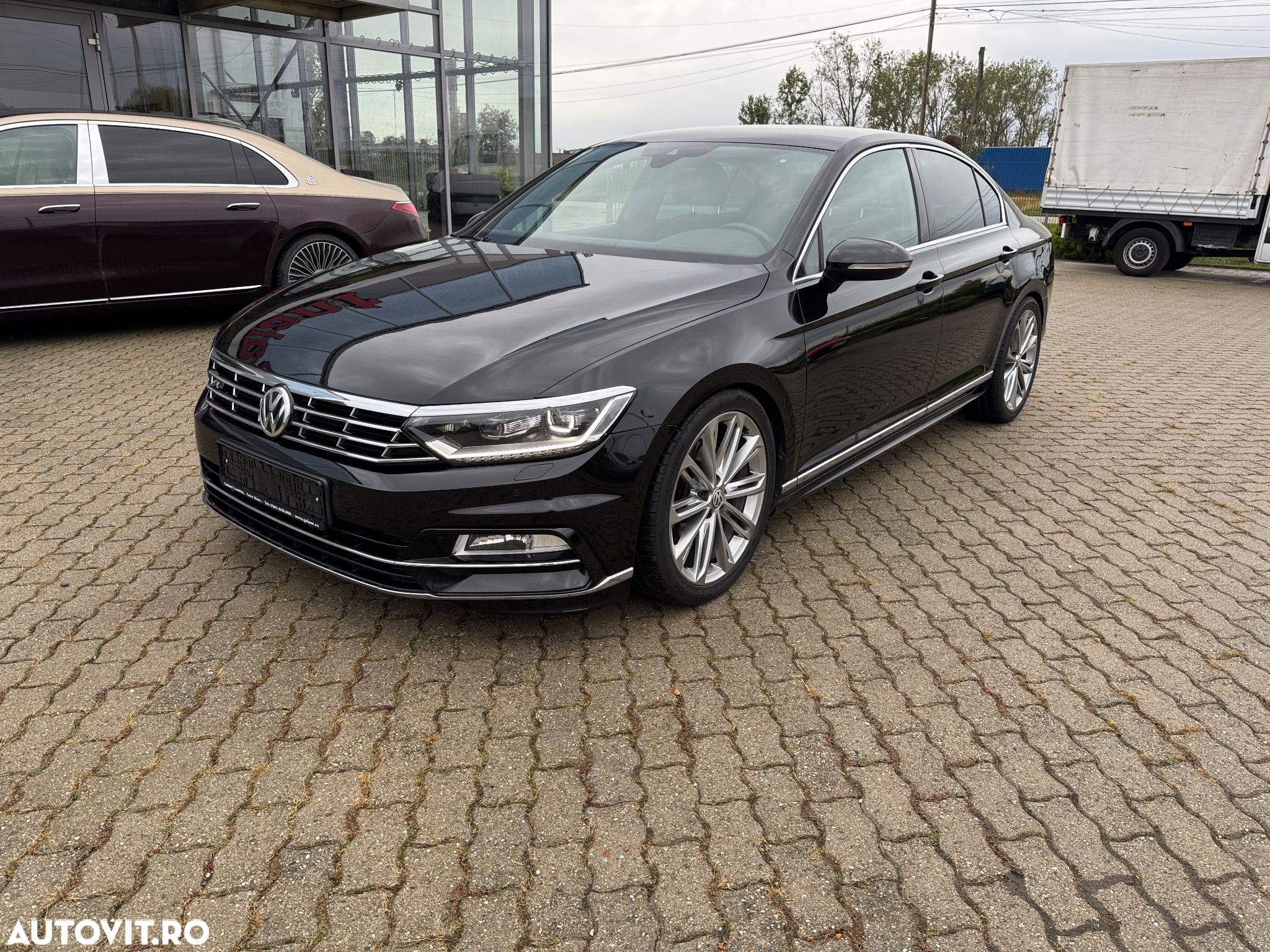Volkswagen Passat 2.0 TDI DSG R Executive - 1