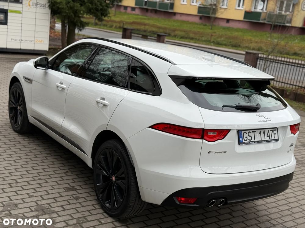 Jaguar F-Pace 20d AWD R-Sport - 10