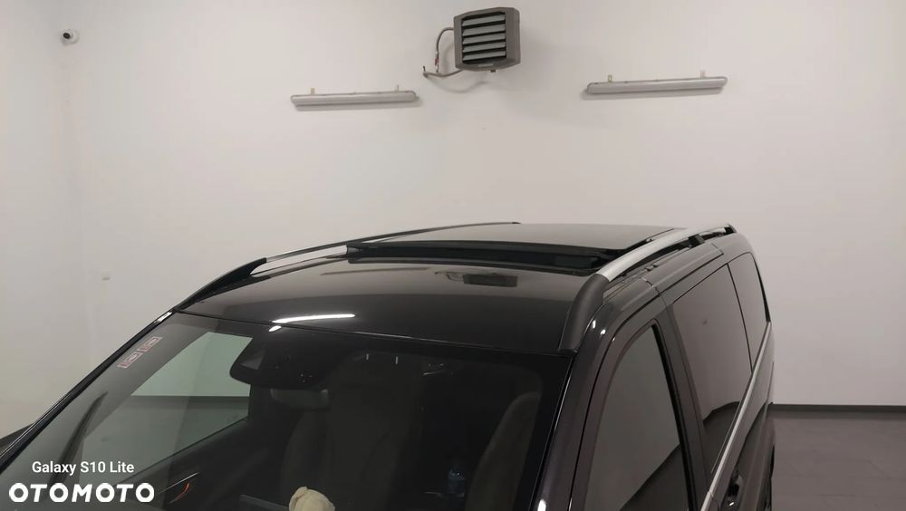 Mercedes-Benz Klasa V 300 d 4-Matic Exclusive 9G-Tronic (d³ugi) - 12