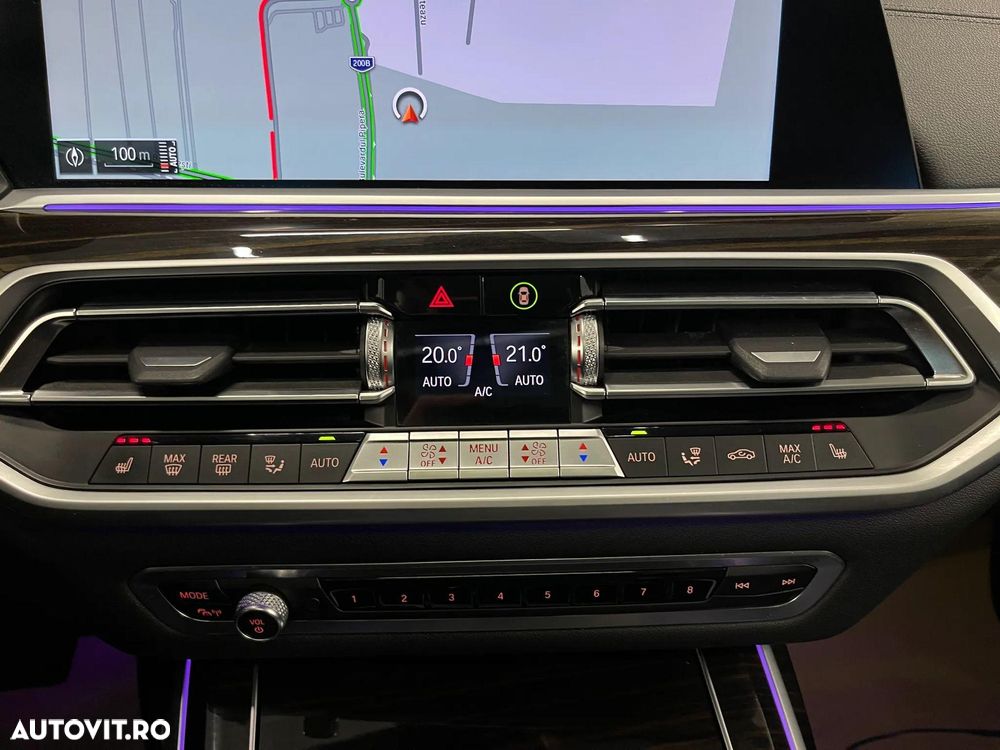 BMW X7 xDrive40d - 27