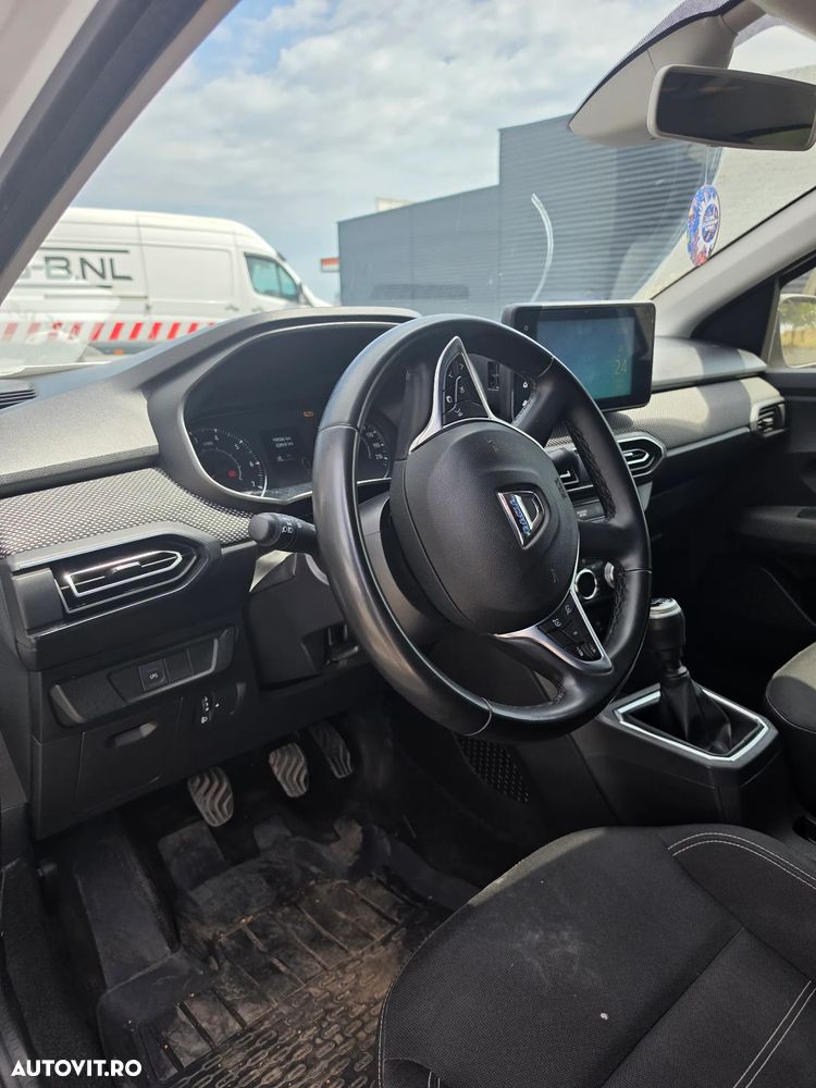 Dacia Logan - 8