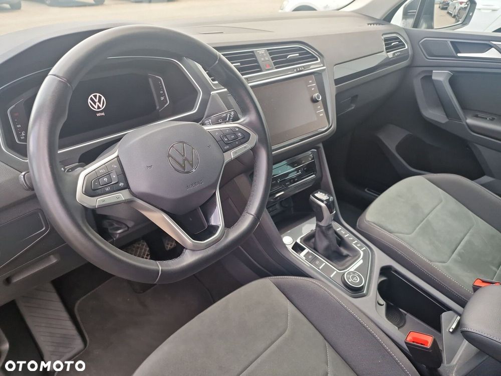 Volkswagen Tiguan 2.0 TSI 4Mot Elegance DSG - 10