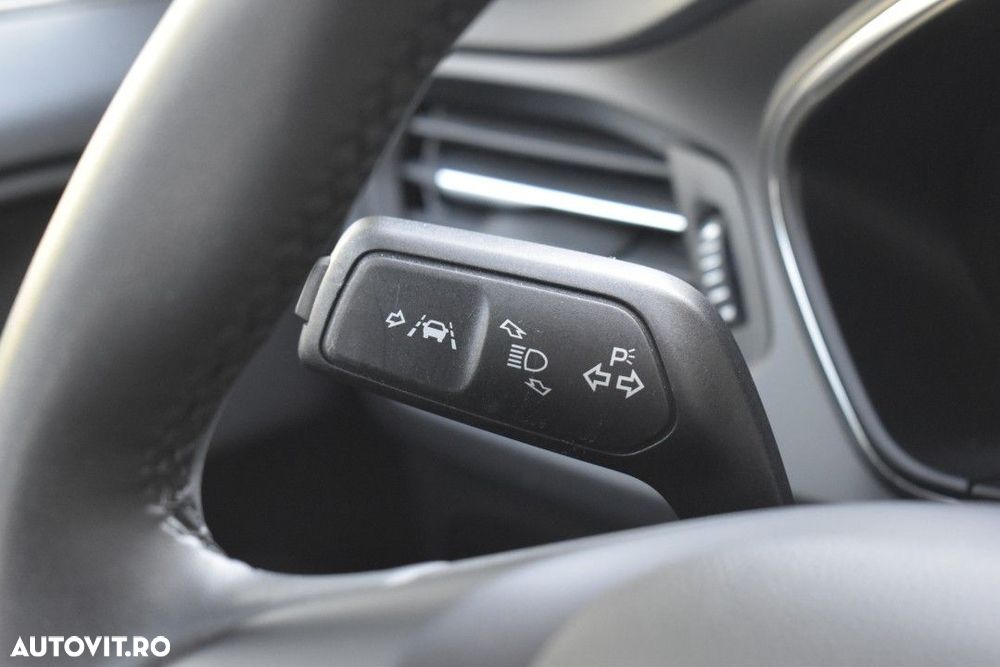 FORD Focus 2023 — imagine 32