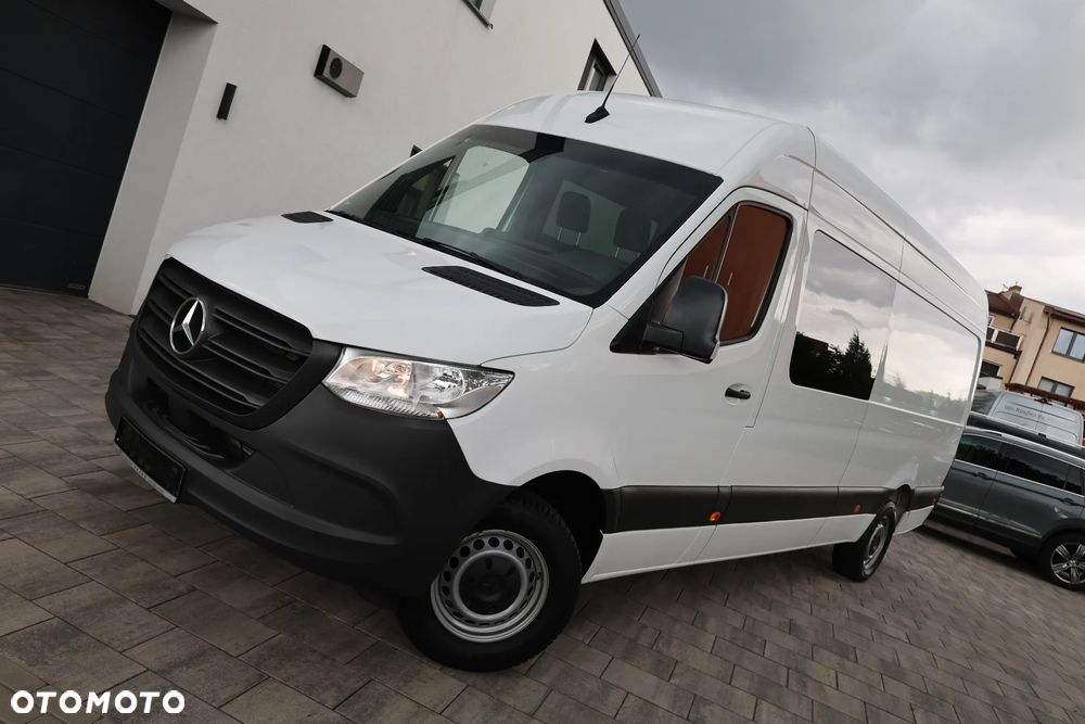 Mercedes-Benz Sprinter - 5