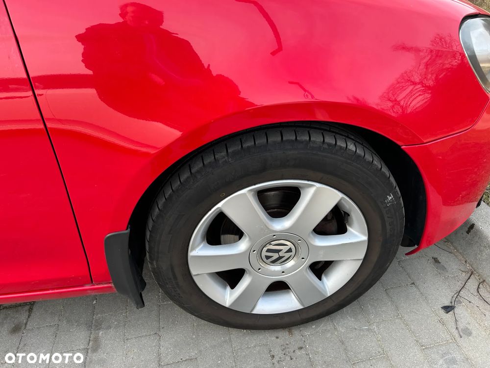 Volkswagen Golf VI 1.6 TDI Comfortline - 32