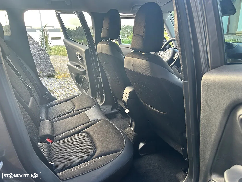 Jeep Renegade 1.6 MJD Limited DCT - 16