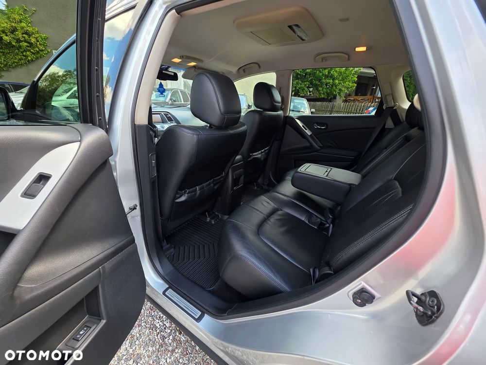 Nissan Murano CVT Executive - 8