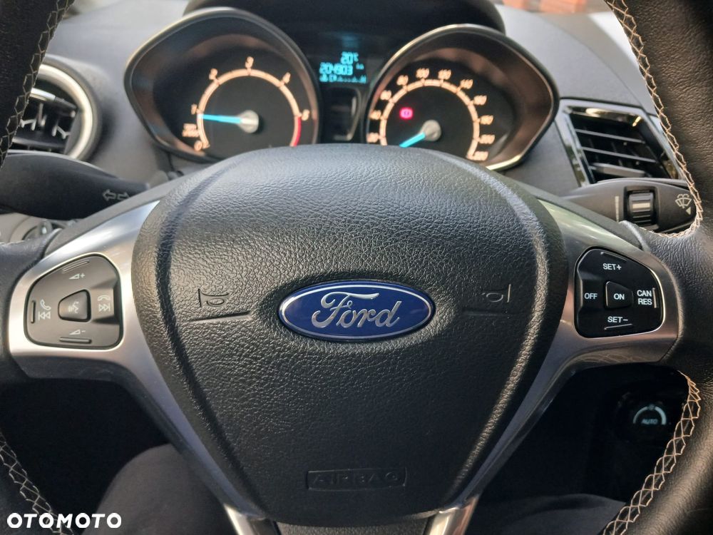 Ford Fiesta - 11