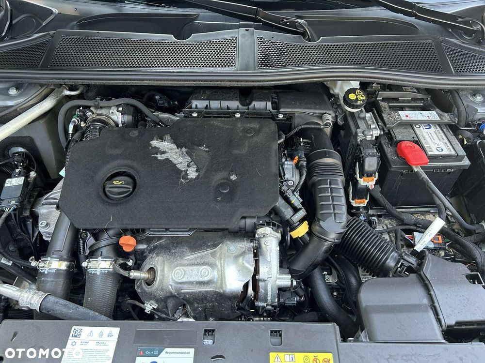 Peugeot 308 - 25
