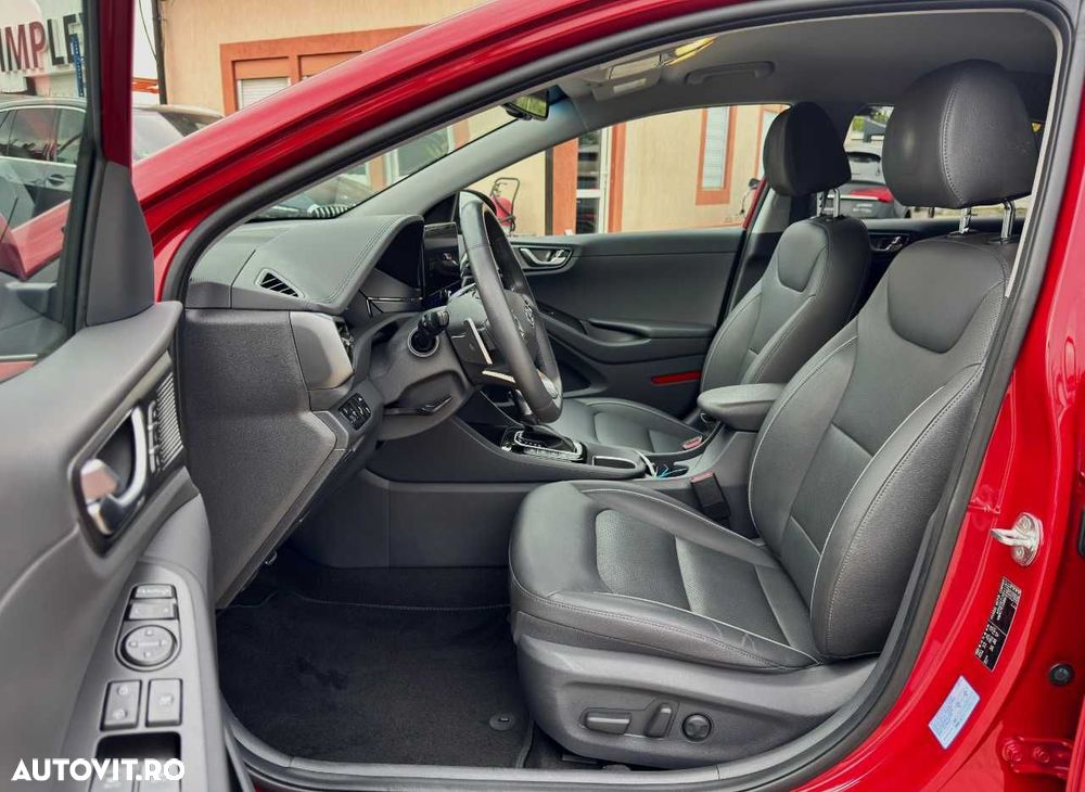 Hyundai IONIQ Plug-In Hybrid 1.6 141CP Exclusive - 19