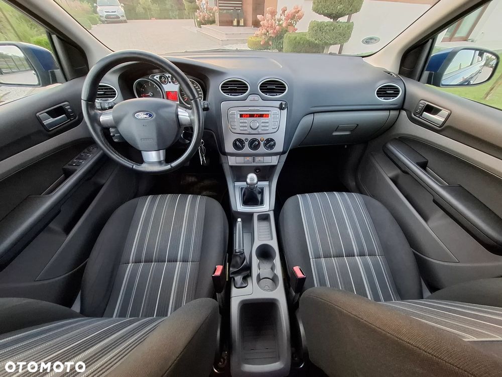 Ford Focus 1.6 16V Viva I - 35