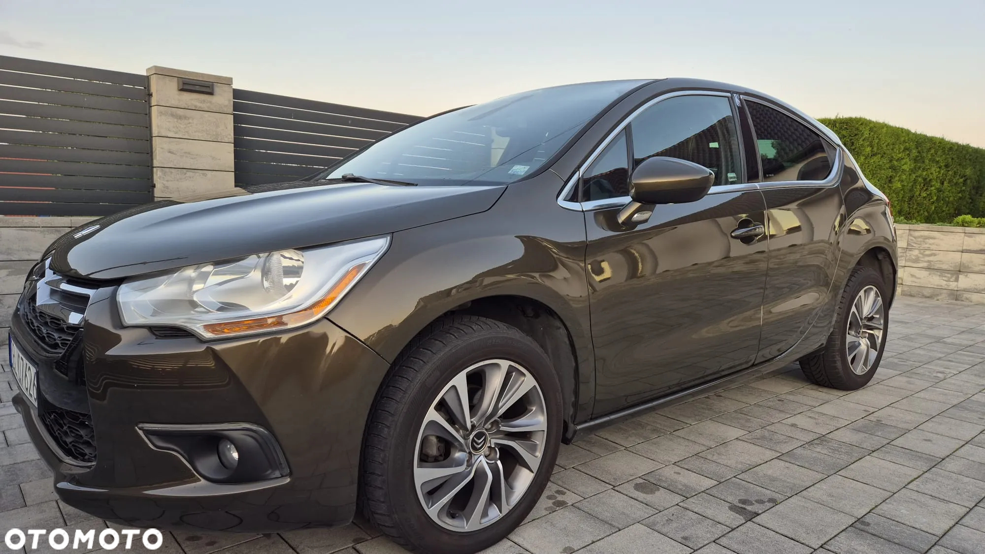 Citroën DS4 HDi 110 SoChic - 9