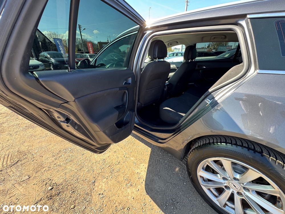 Opel Insignia 2.0 CDTI - 19