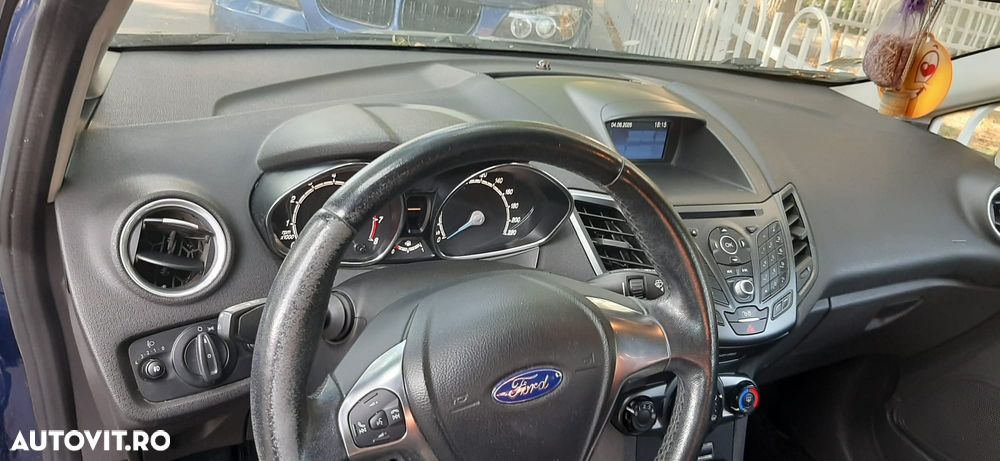 Ford Fiesta - 8