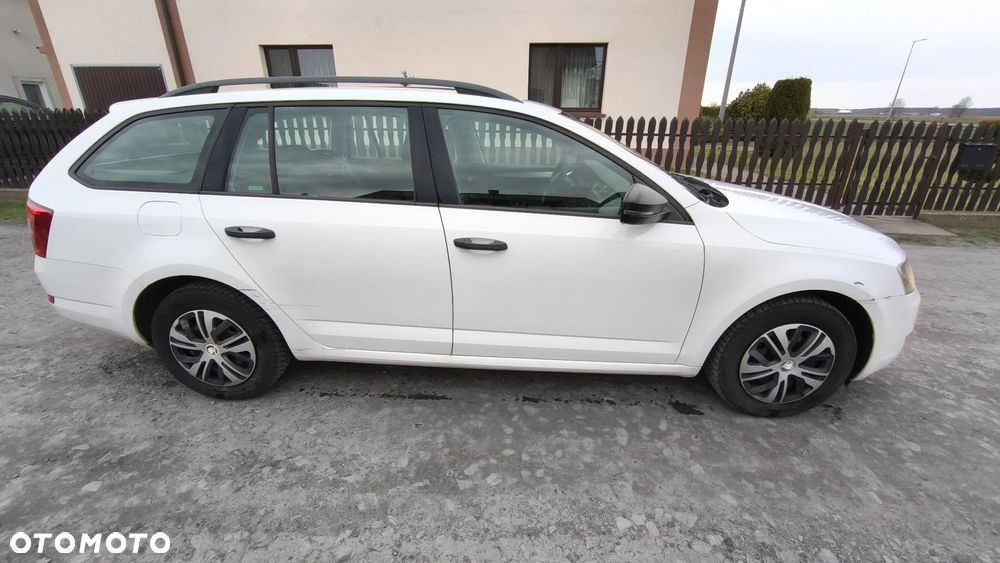 Skoda Octavia 1.6 TDI Ambition - 9