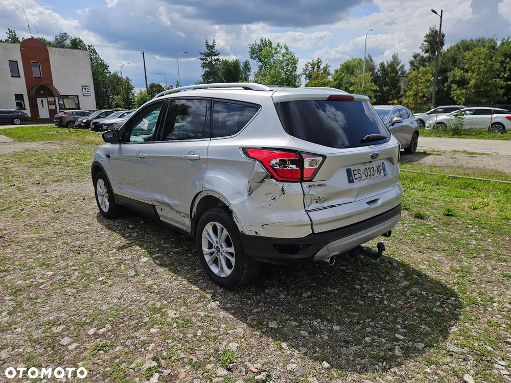 Ford Kuga 2.0 TDCi 4x4 Business Edition - 4