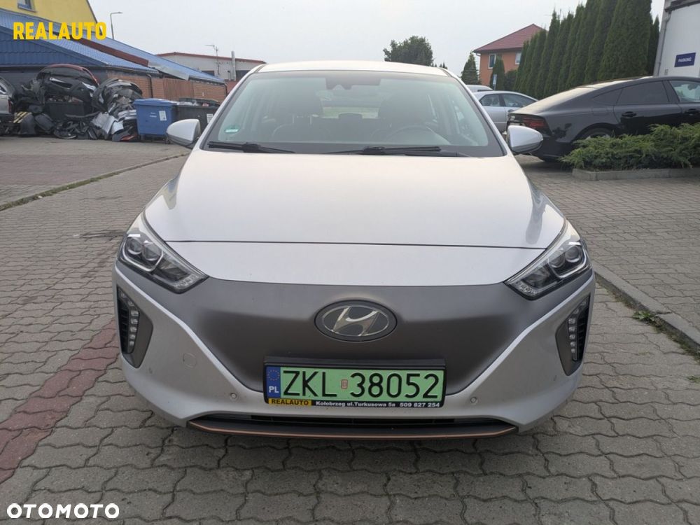 Hyundai IONIQ electric Premium - 8