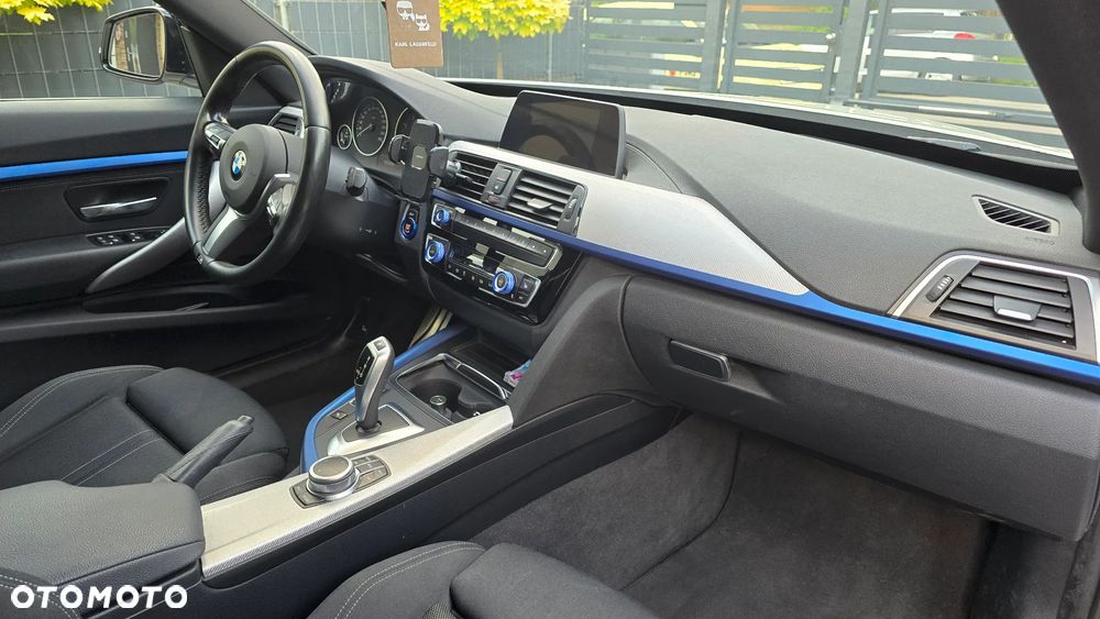 BMW 3GT 318d M Sport - 16
