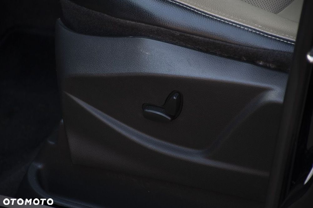 Ford Transit Connect - 35