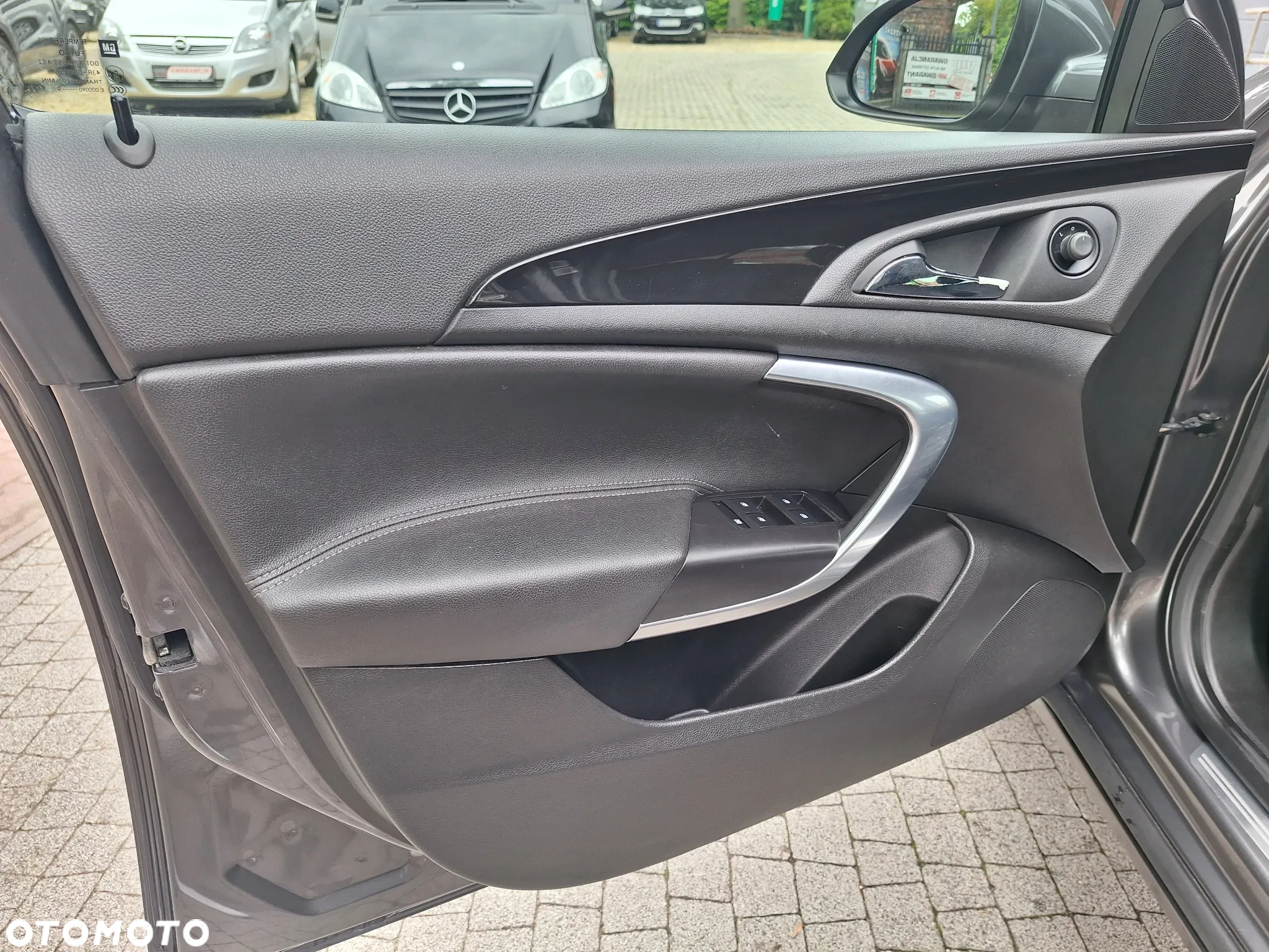 Opel Insignia 1.6 Turbo Cosmo - 11