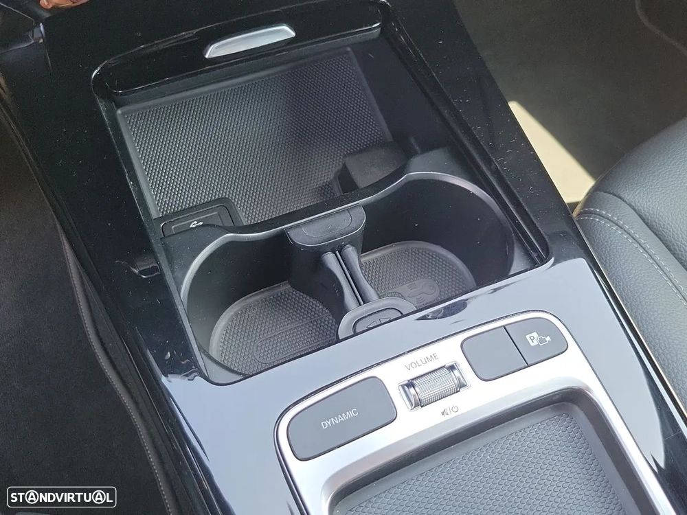 Mercedes-Benz A 200 Standard - 21