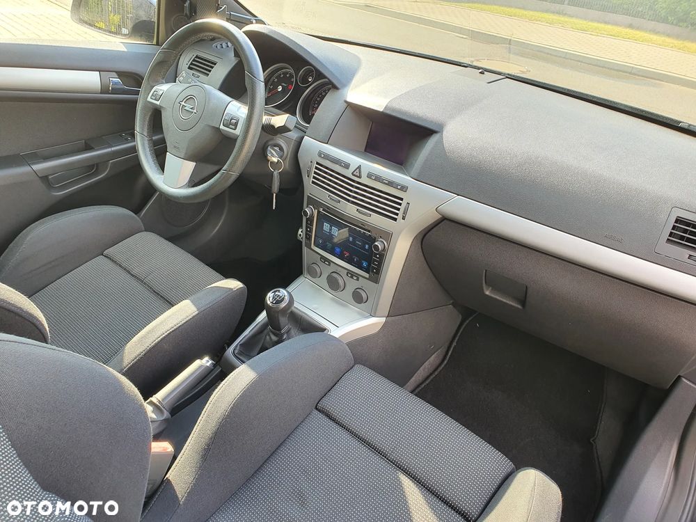 Opel Astra 1.6 Easytronic Sport - 20