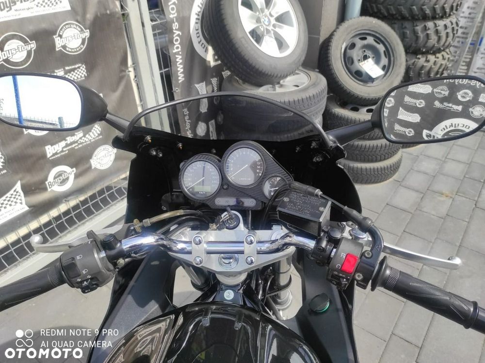 Yamaha FZS - 2