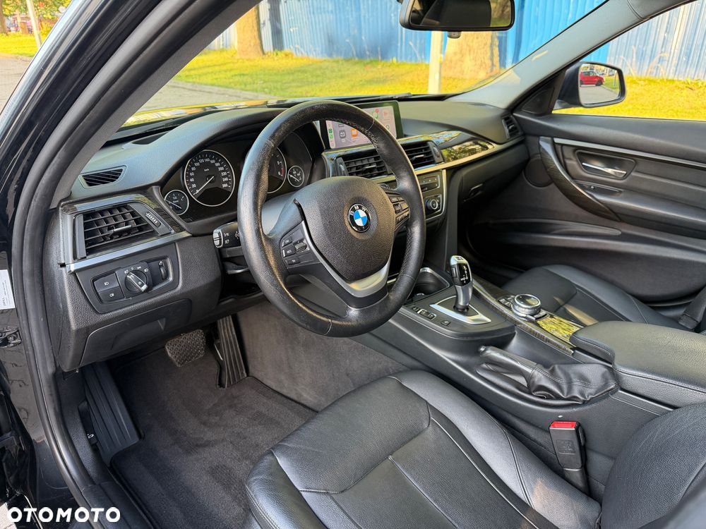 BMW Seria 3 330d Sport-Aut Luxury Line - 18