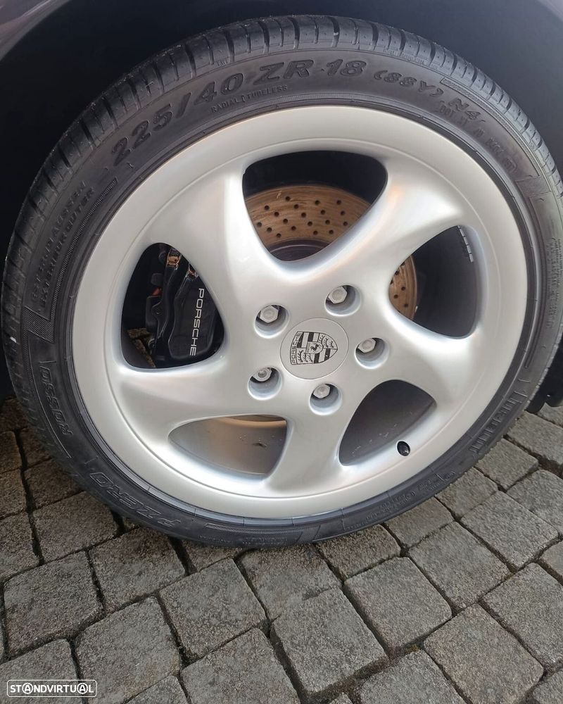 Porsche 911 Série F - 27