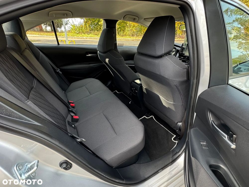 Toyota Corolla 1.8 Hybrid Comfort - 20