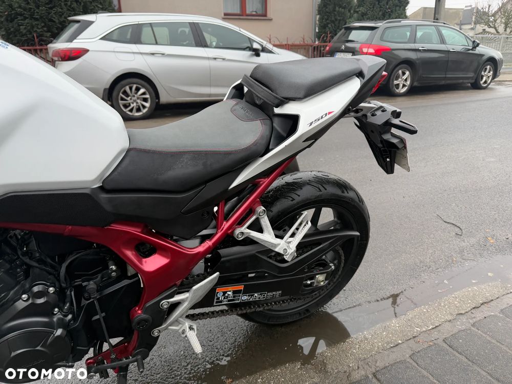 Honda Hornet - 15