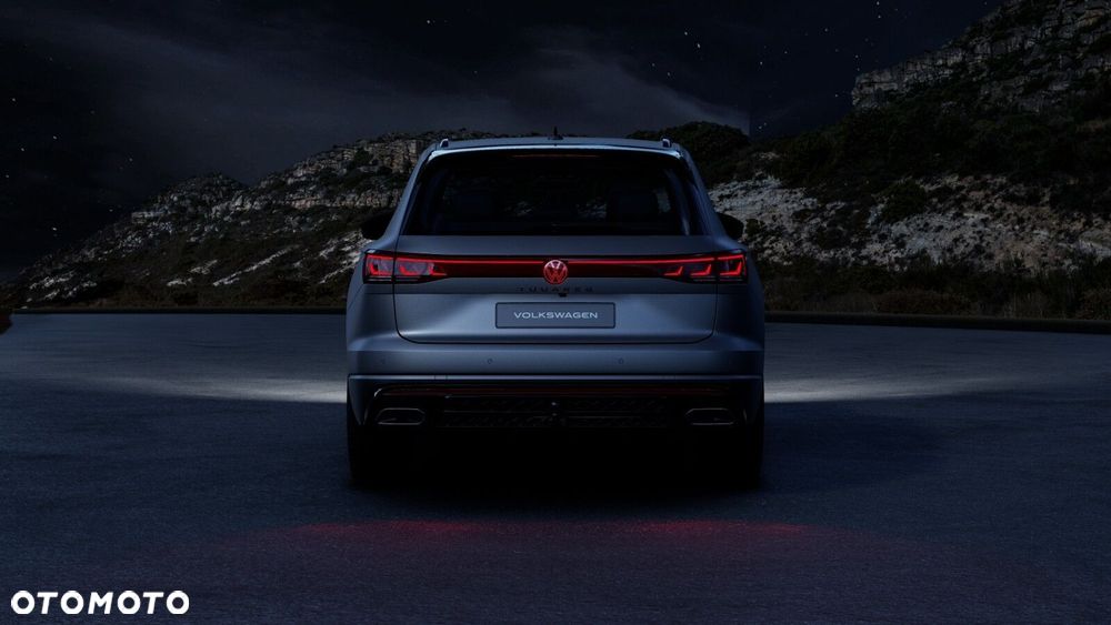 Volkswagen Touareg - 12