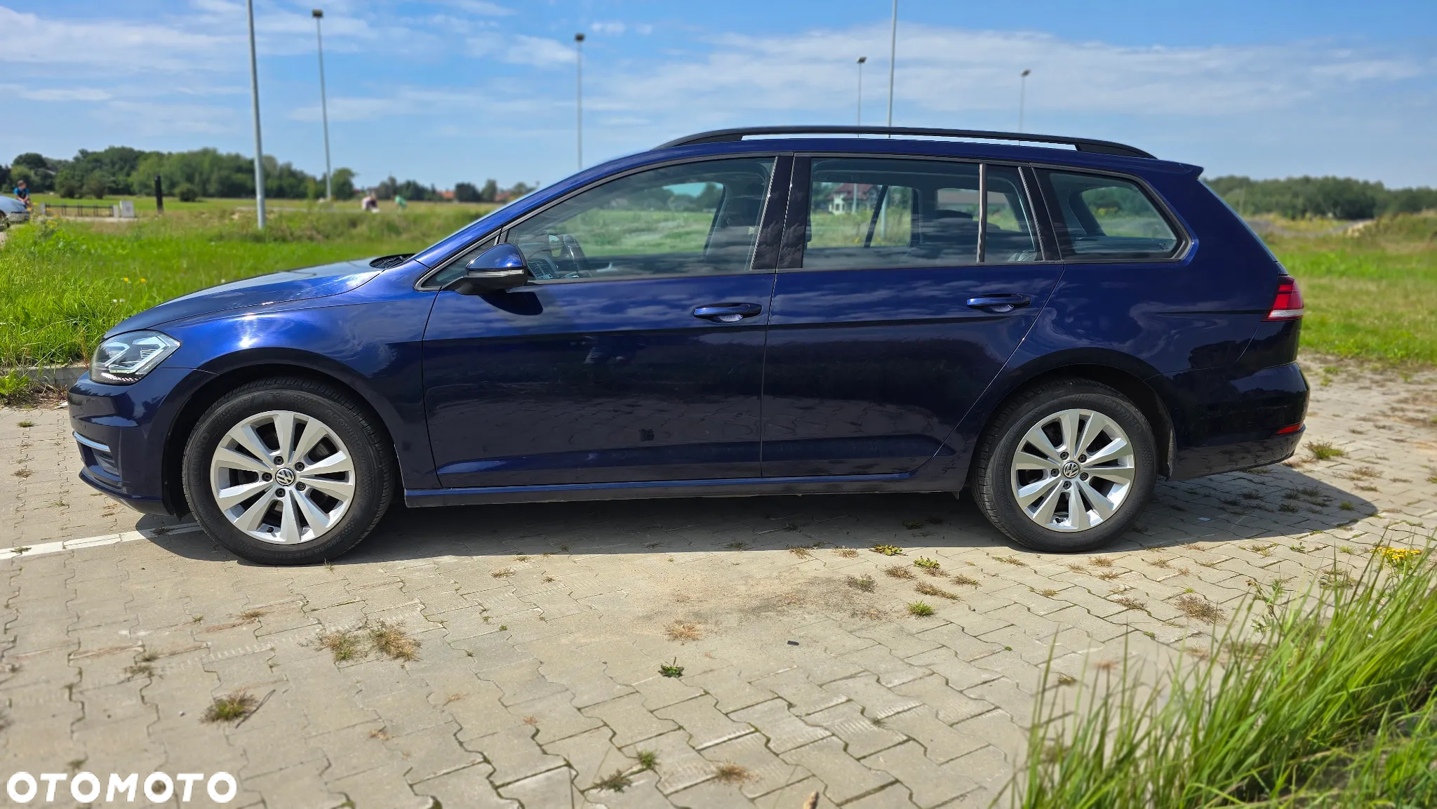 Volkswagen Golf VII 1.6 TDI BMT Comfortline - 10