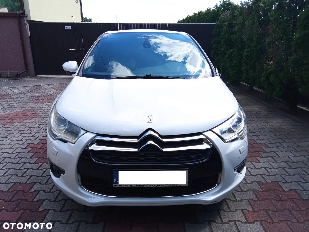 Citroën DS4 1.6 HDi SoChic - 8