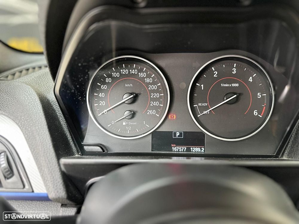 BMW 220 d Coupe Pack M Auto - 32
